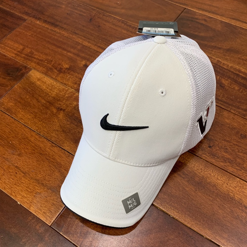 White Nike Golf Hat